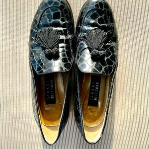 Stuart Weitzman, Black, Embossed Leather Loafers Size 7